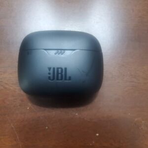 JBL tune earbuds